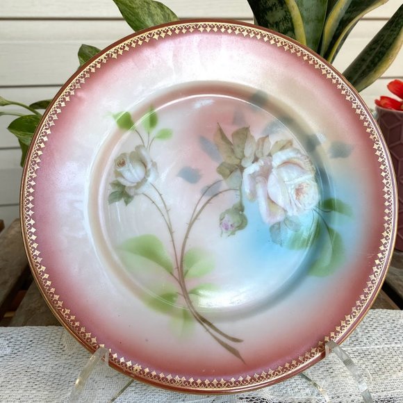 Antique Victoria Austria Hand Painted White Roses, Gold Filigree On Rim Plate - Picture 1 of 5